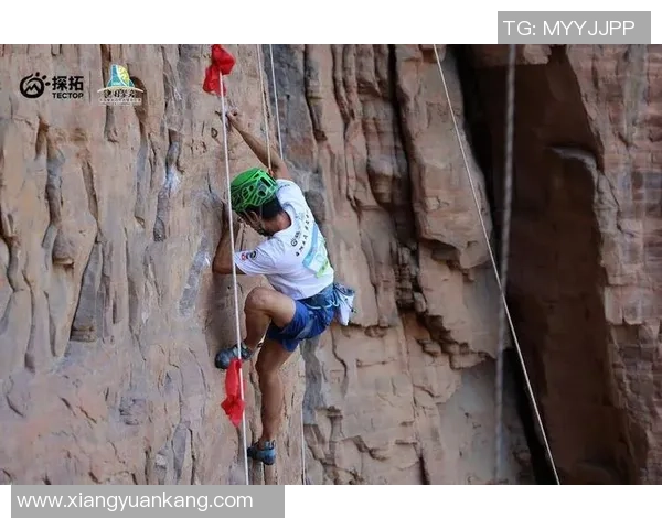 成都攀岩队荣登灵活性排行榜第三名展现卓越攀岩实力与团队精神 成都攀岩队荣登灵活性排行榜第三名展现卓越攀岩实力与团队精神