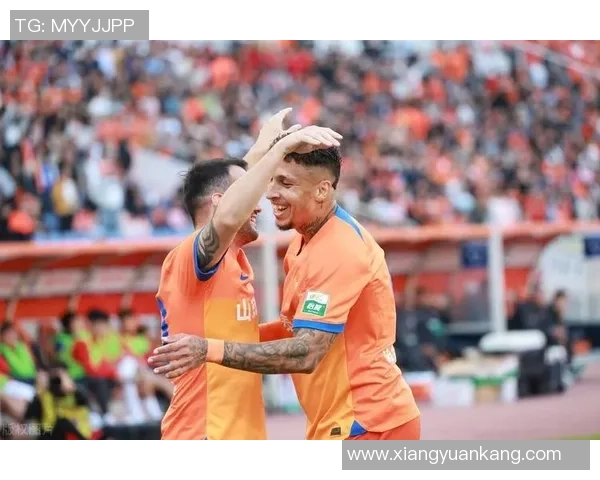 山东鲁能与重庆重播对决回顾2018年精彩瞬间与战术分析 山东鲁能与重庆重播对决回顾2018年精彩瞬间与战术分析